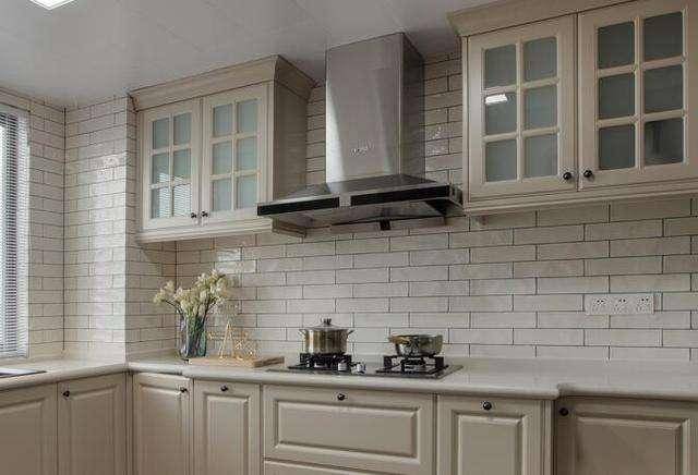 吸油煙機和集成灶哪個好