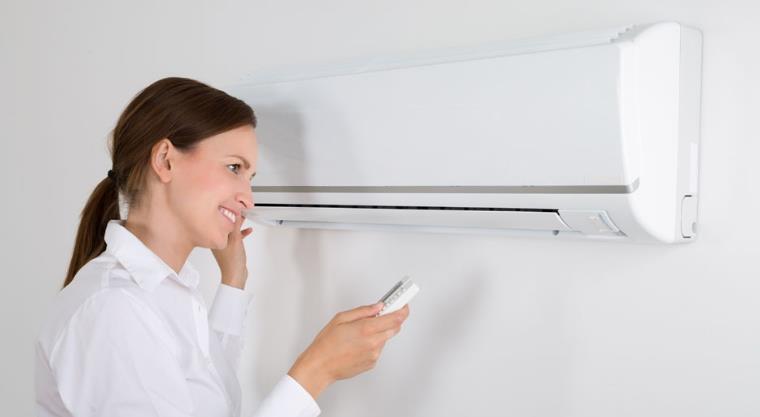 空調(diào)外機一會熱風一會冷風什么原因