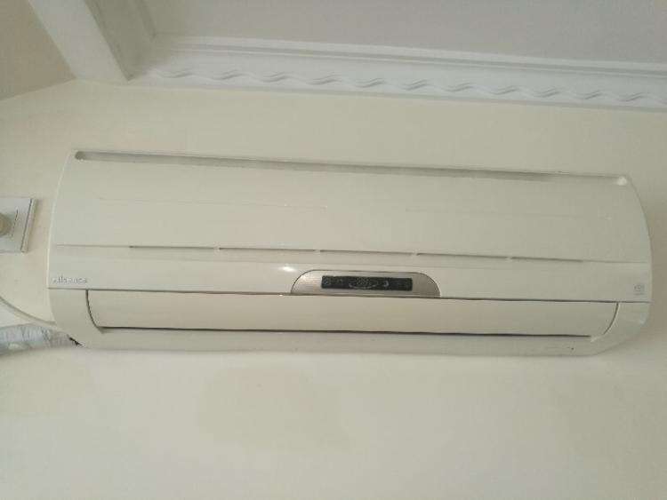 空調(diào)一會(huì)開一會(huì)關(guān)是什么原因