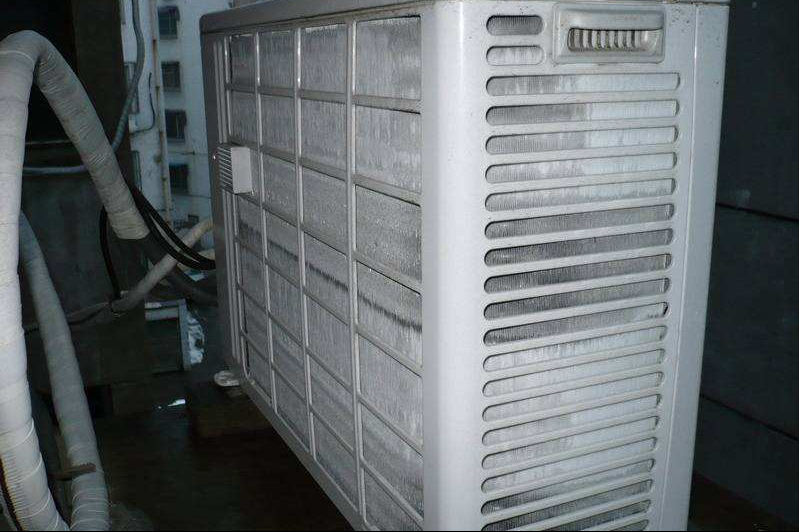 冷熱空調(diào)不制熱