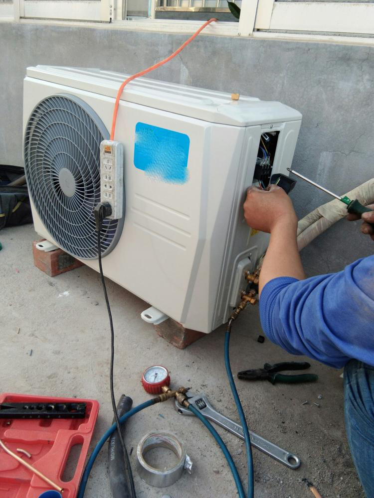 空調(diào)拆機(jī)為什么要收氟