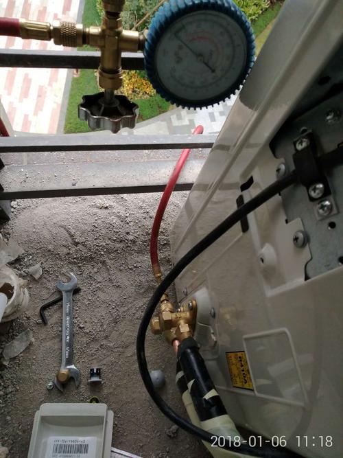 空調(diào)外機(jī)的冷凝器是什么