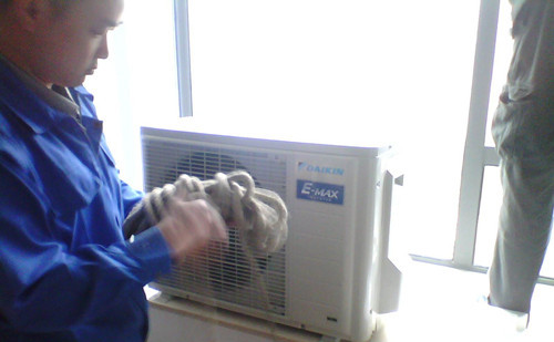 ��������I(y��)���{(di��o)�ƙC����(w��)�r��_�c����ԃ