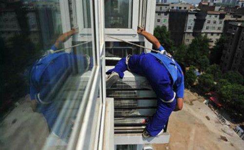 ���ݸ��(y��ng)�ƙC(j��)���{(di��o)���T�M(f��i)��_ƽ�r(ji��)���M(f��i)